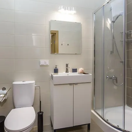 Raugyklos Apartamentai شقة فيلنيوس