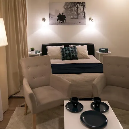 Raugyklos Apartamentai Апартаменти