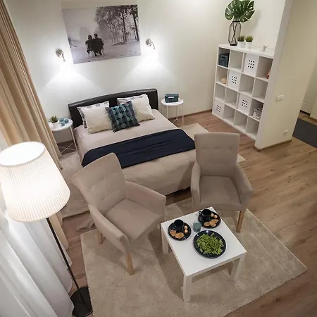 شقة Raugyklos Apartamentai