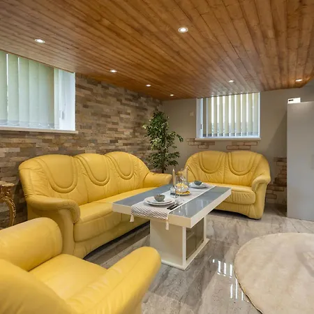 Raugyklos Apartamentai